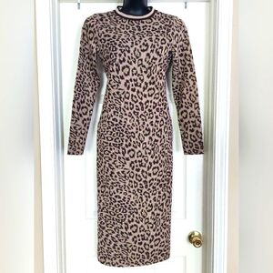 <<NWT>> H&M Jaquard-Print Sweater Dress